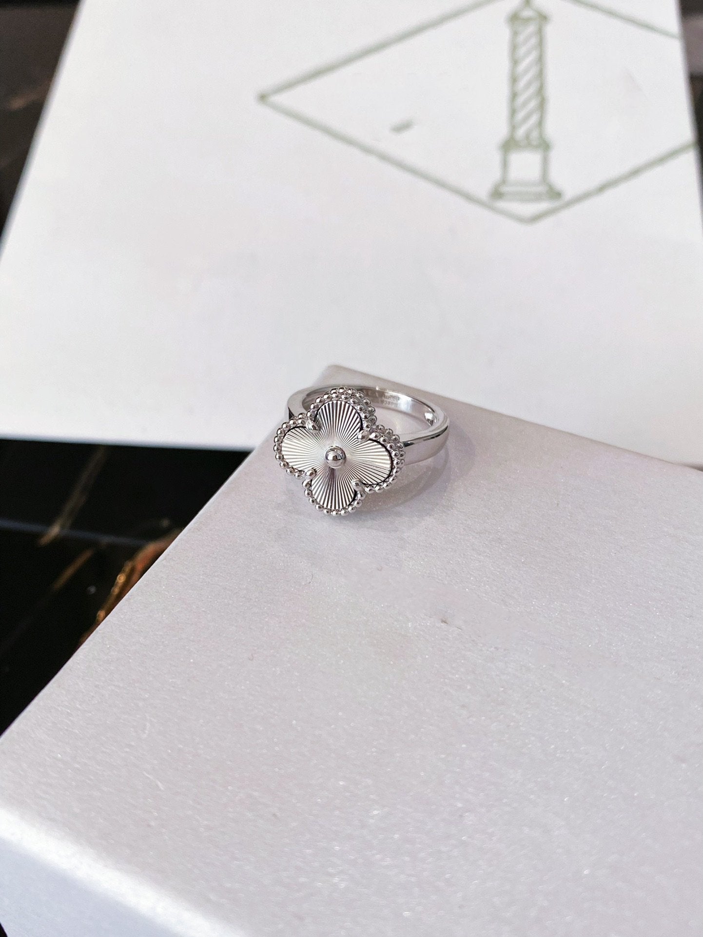 [Aurora]CLOVER SILVER RING