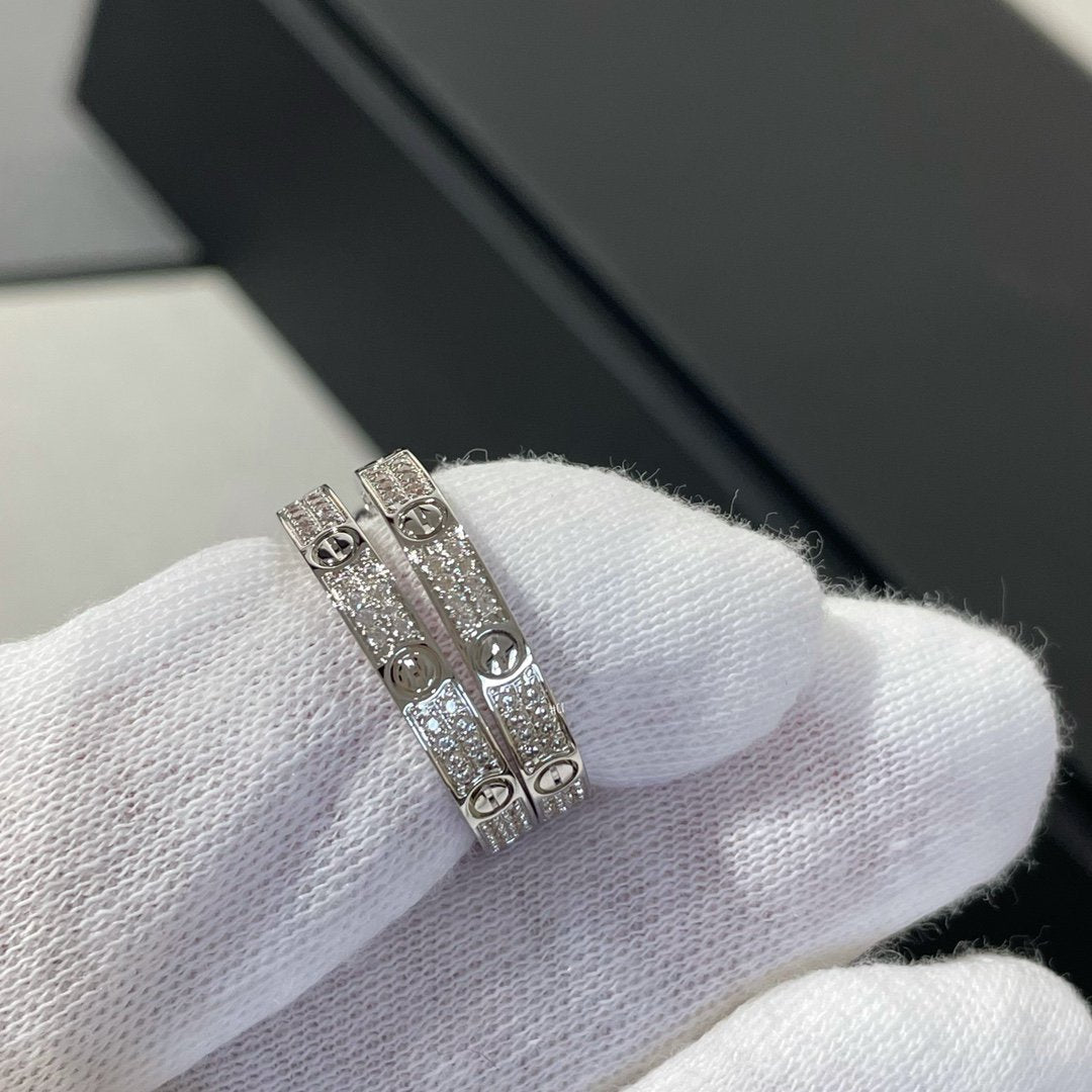 [Aurora]LOVE DIAMOND SILVER HOOP EARRINGS