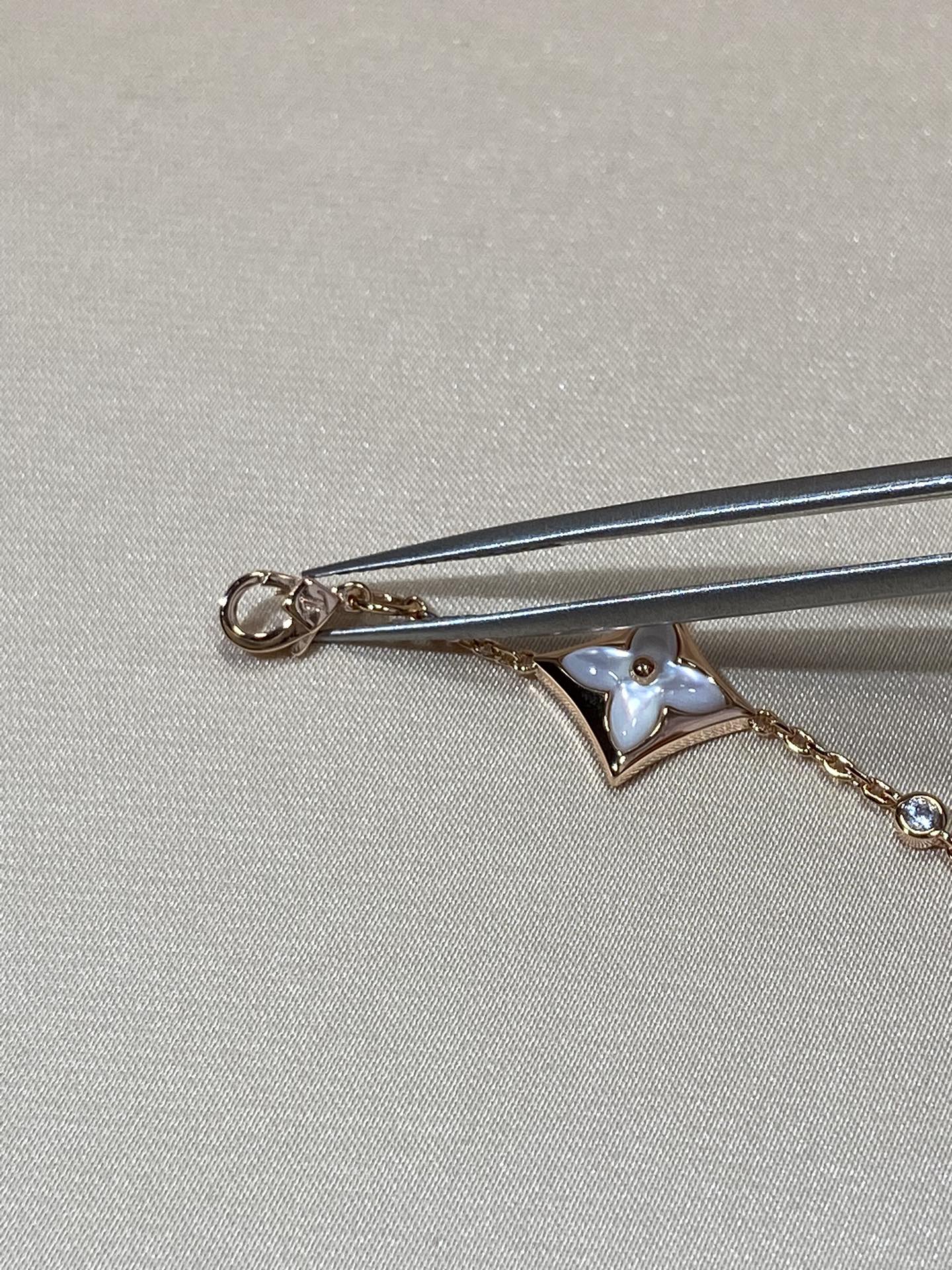 [Aurora]STAR 4 MOTIF MOP DIAMOND PINK GOLD BRACELET