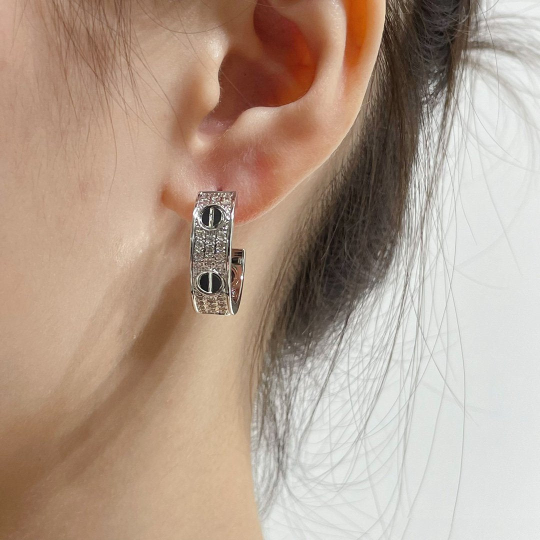[Aurora]LOVE CERAMIC DIAMOND PAVED SILVER EARRINGS