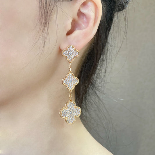[Aurora]CLOVER 3 MOTIFS DIAMOND PAVED ROSE GOLD EARRINGS