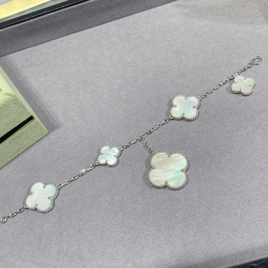 [AURORA]CLOVER 5 MOTIF WHITE MOP SILVER BRACELET