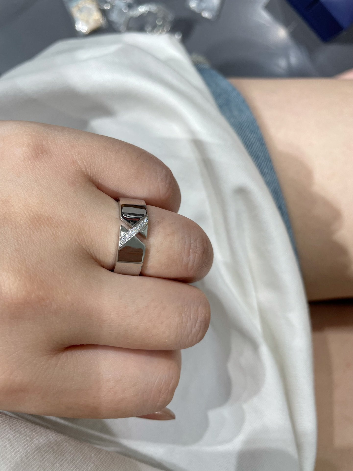 [Aurora]LIENS EVIDENCE DIAOMOND RING