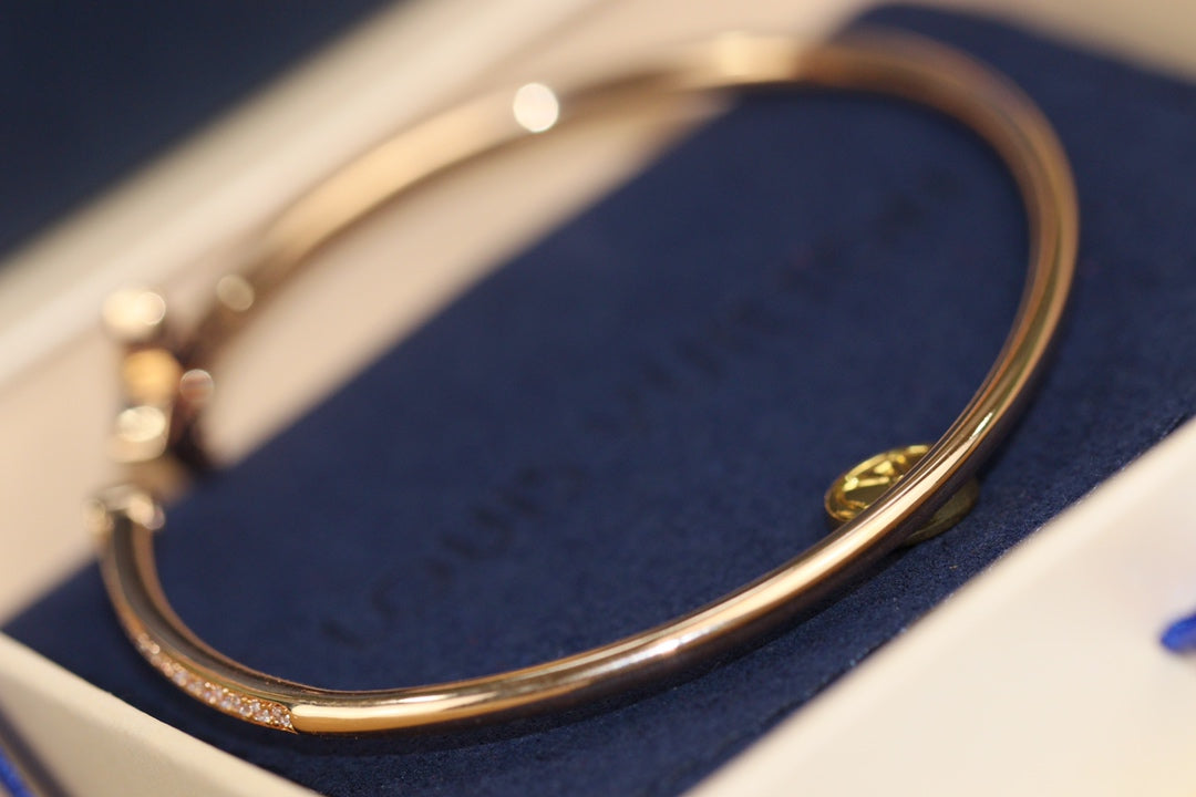 [Aurora]IDYLLE PINK GOLD OPEN BRACELET DIAMOND PAVED