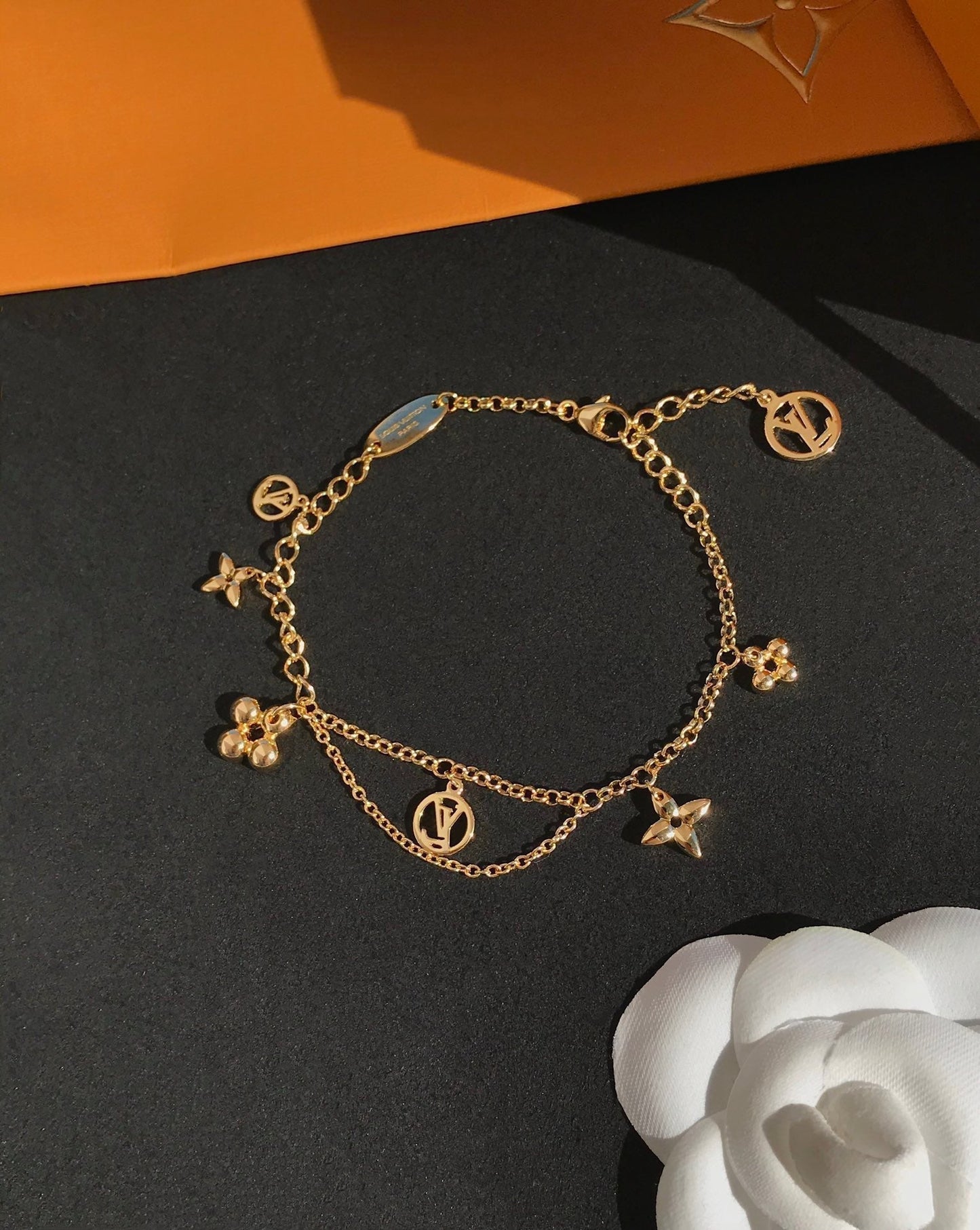 [Aurora]BLOOMING PINK GOLD MOP BRACELET