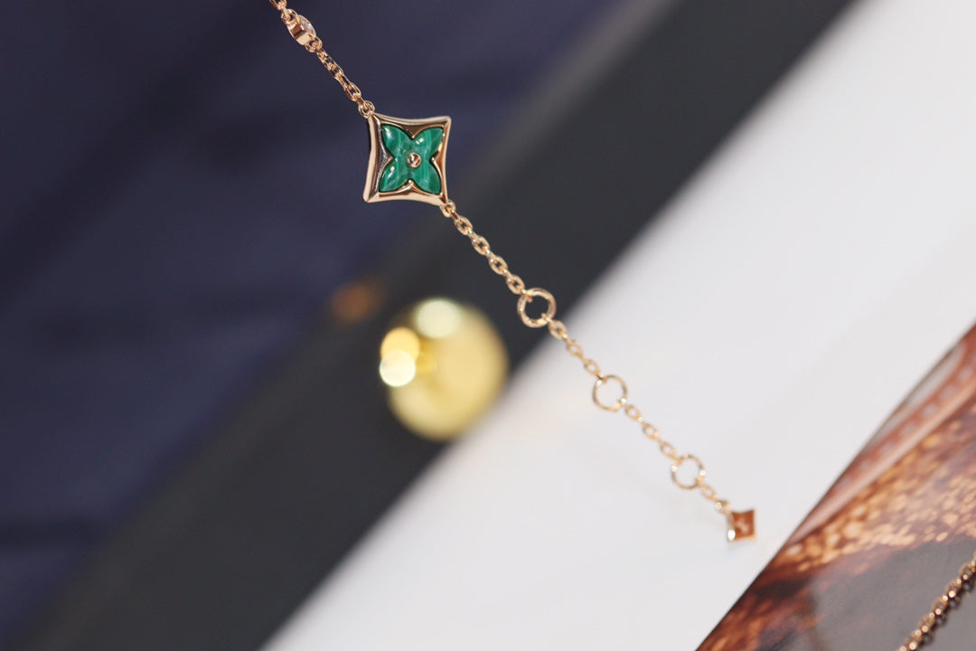 [Aurora]STAR AND SUN 4 MOTIF PINK GOLD MALACHITE BRACELET