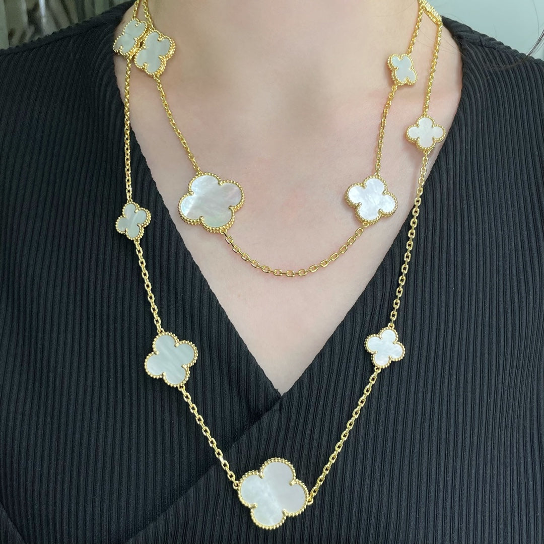 [Aurora]CLOVER 16 MOTIF WHITE MOP GOLD NECKLACE