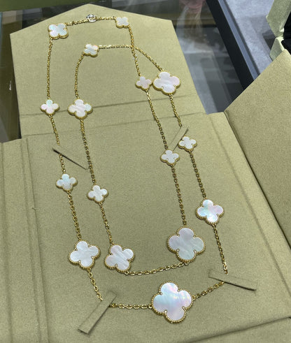 [Aurora]CLOVER 16 MOTIF WHITE MOP GOLD NECKLACE