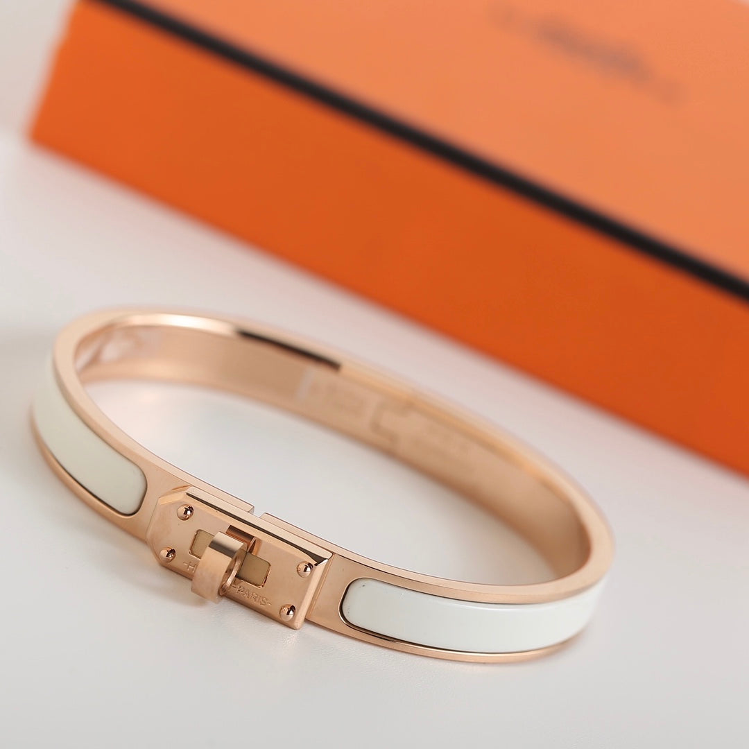 [AURORA]HM KELLY WHITE BRACELET