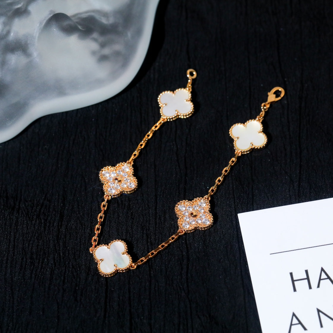 [AURORA]CLOVER BRACELET 5 MOTIF WHITE MOP DIAMOND