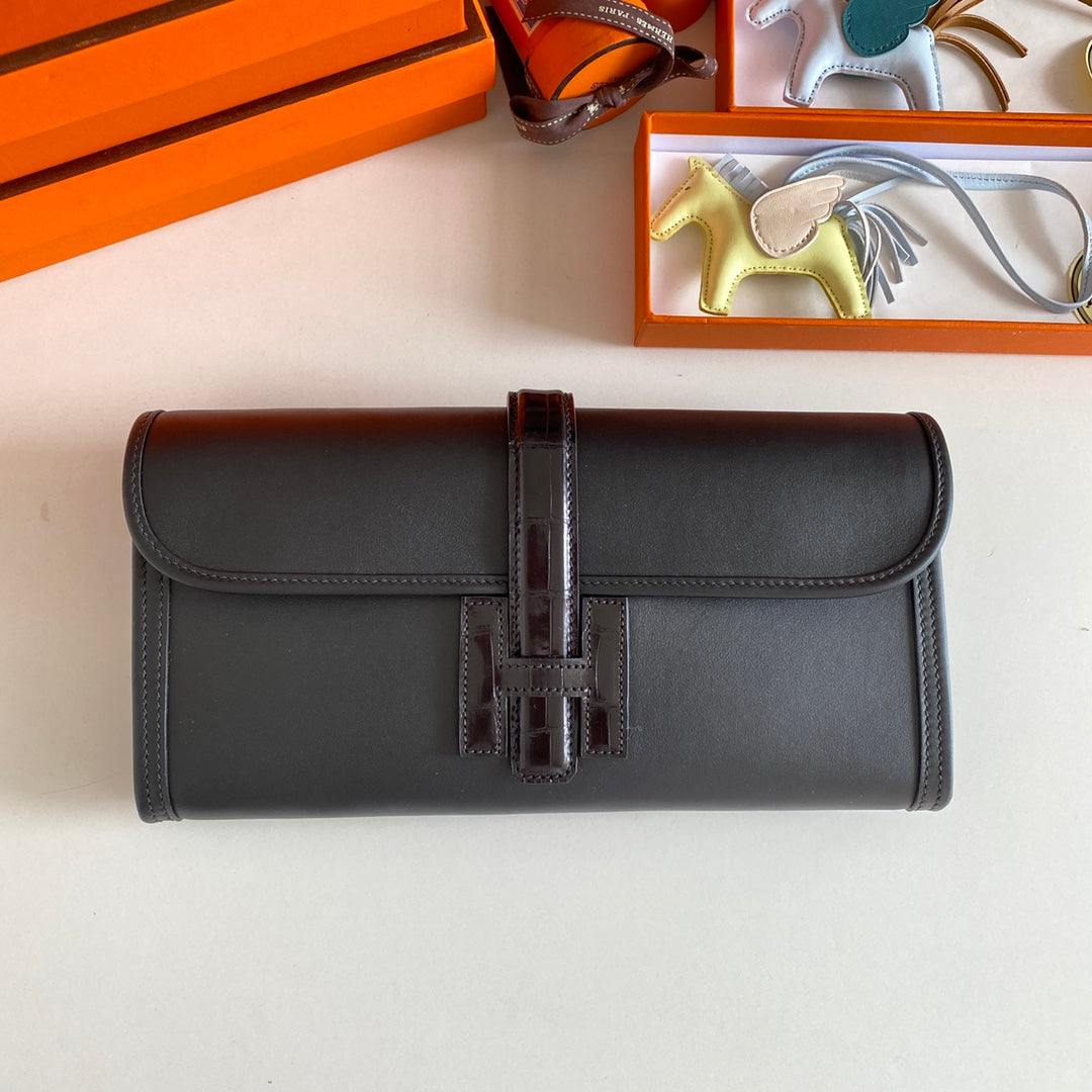 JIGE ELAN 29 CLUTCH IN BLACK CALFSKIN WITH LIZARD SKIN (MADE-TO-ODER)