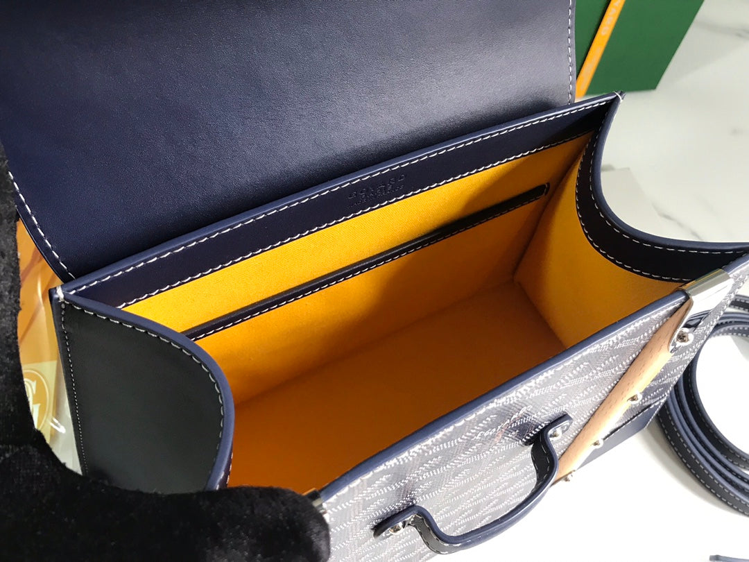 SAÏGON PM BAG 28 IN NAVY BLUE GOYARDINE CANVAS AND CALFSKIN