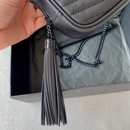 LOU MINI CAMERA BAG 19 IN BLACK CAVIAR PATTERN CALFSKIN BLACK HARDWARE