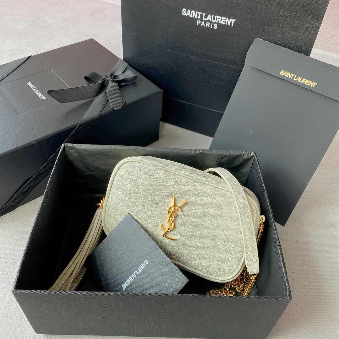 LOU MINI CAMERA BAG 19 IN WHITE CAVIAR PATTERN CALFSKIN GOLD HARDWARE
