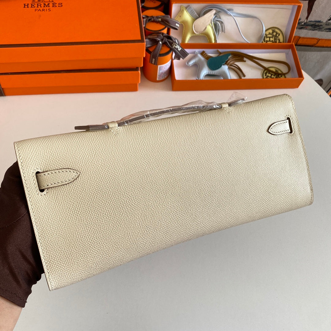 KELLY CUT 31 IN BEIGE CREAM CALFSKIN WITH GOLD HARDWARE