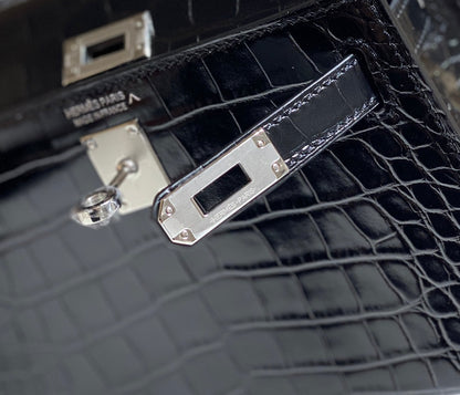 HERMES 25S MINI KELLY 19 IN BLACK CALFSKIN SILVER HARDWARE