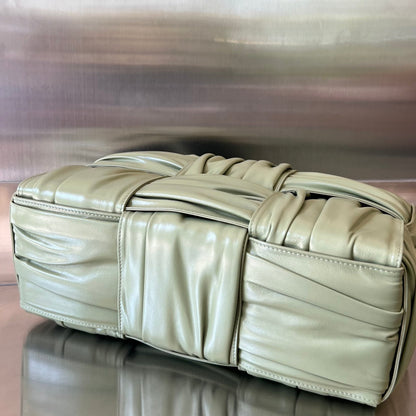 SMALL ARCO TOTE 30 IN TRAVERTINE SOFT LAMBSKIN