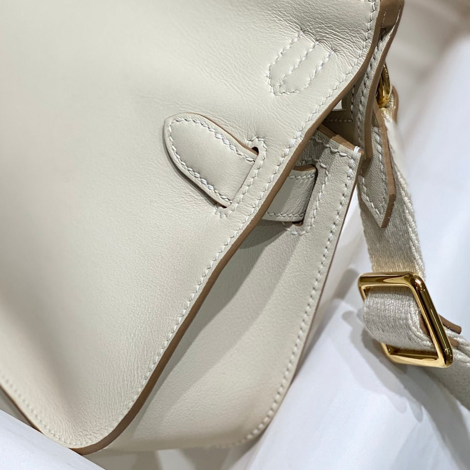 HM JYPSIERE SHOULDER BAG 23 IN BEIGE CALFSKIN GOLD HARDWARE