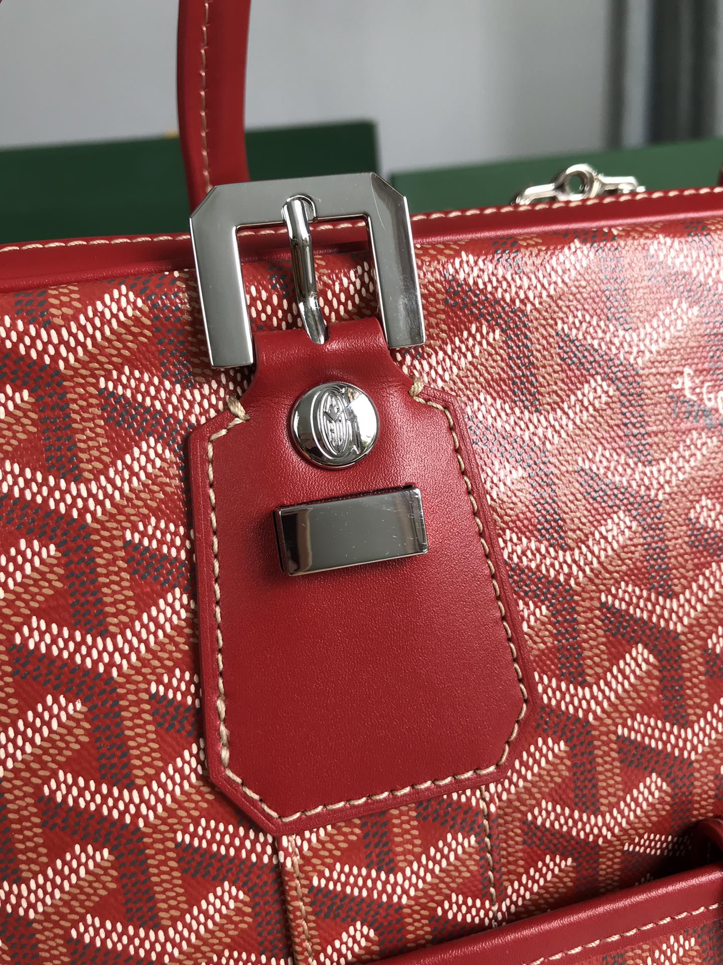 AMBASSADE DOCUMENT CASE 35 IN CLASSIC RED GOYARDINE CANVAS