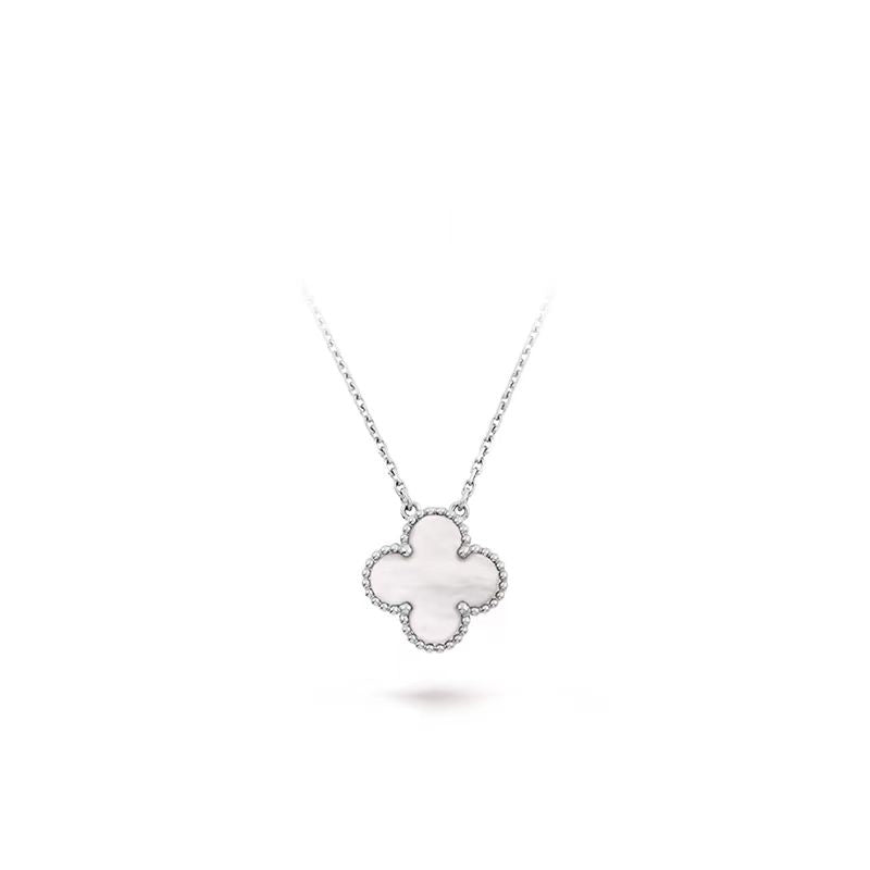 [AURORA]CLOVER MEDIUM SILVER WHITE MOP NECKLACE
