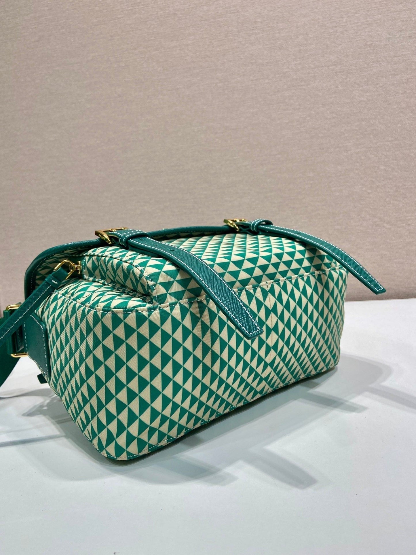 MESSENGER BAG 25 IN FOREST GREEN MIX CREAM TRIANGLE PATTERN EMBROIDERED FABRIC