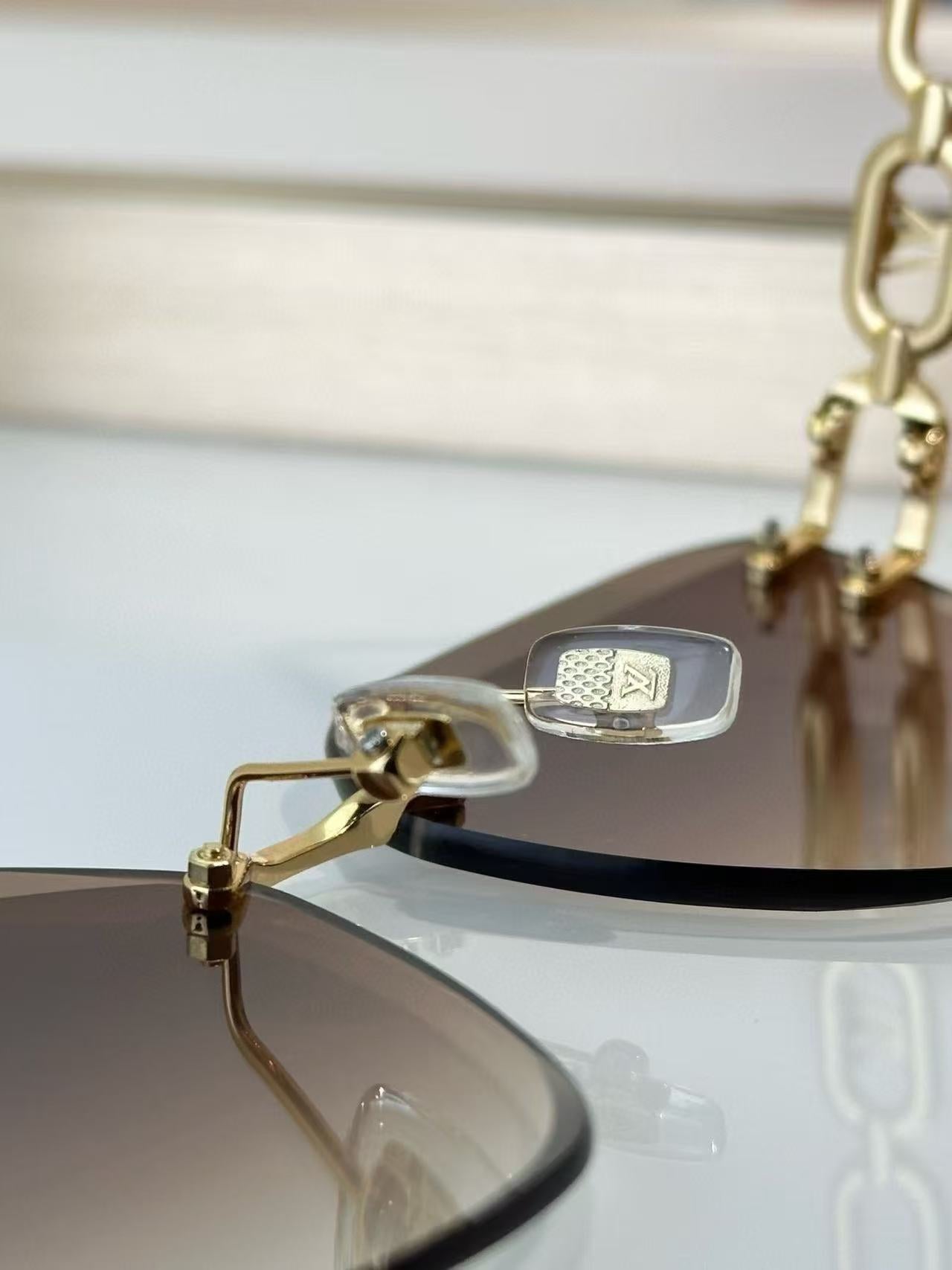 Frameless Gradient Chain Sunglasses