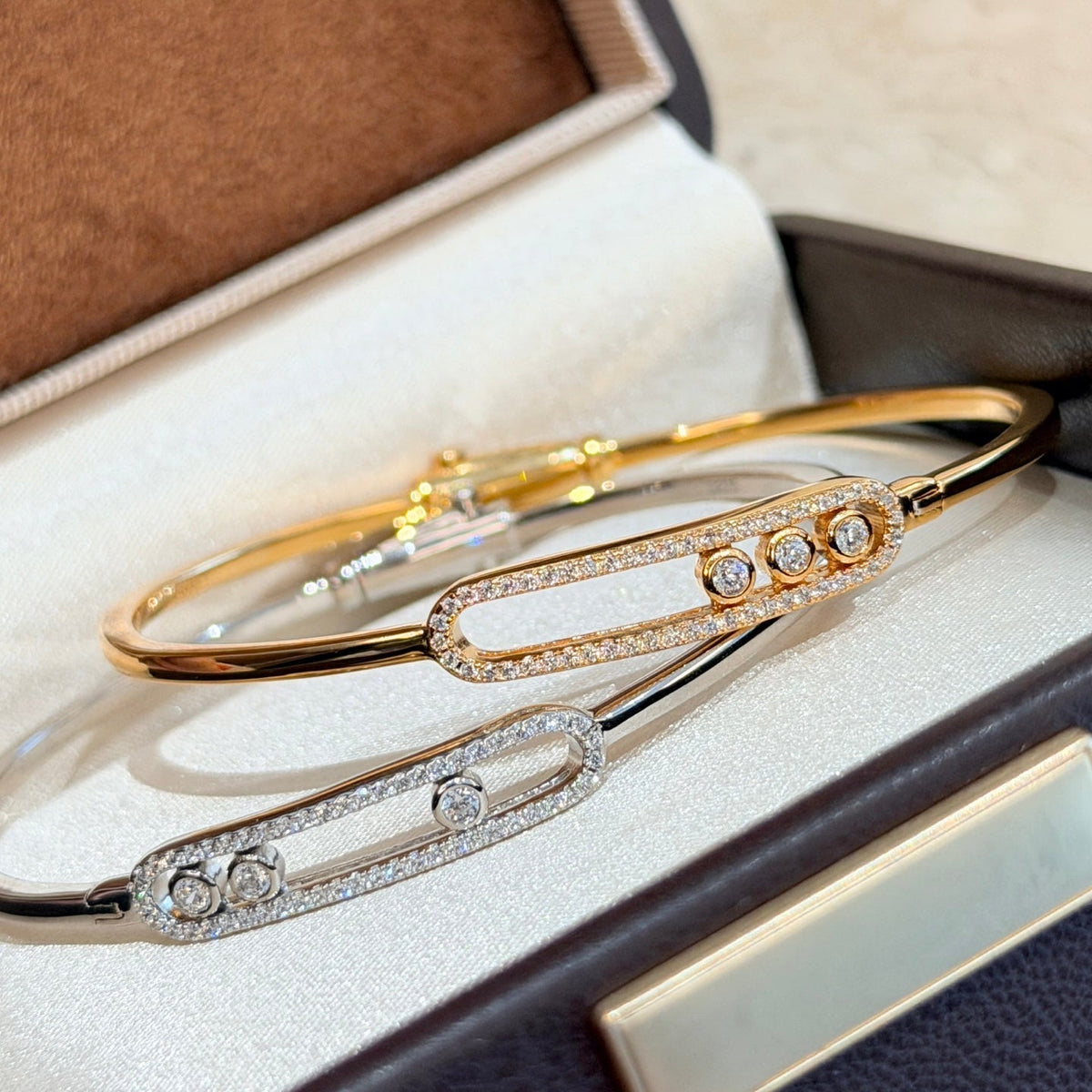 [AURORA]Move Pavé Diamond Bangle Bracelet M