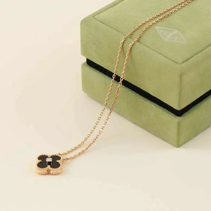 [Aurora]CLOVER 15MM DIAMOND ONYX NECKLACE