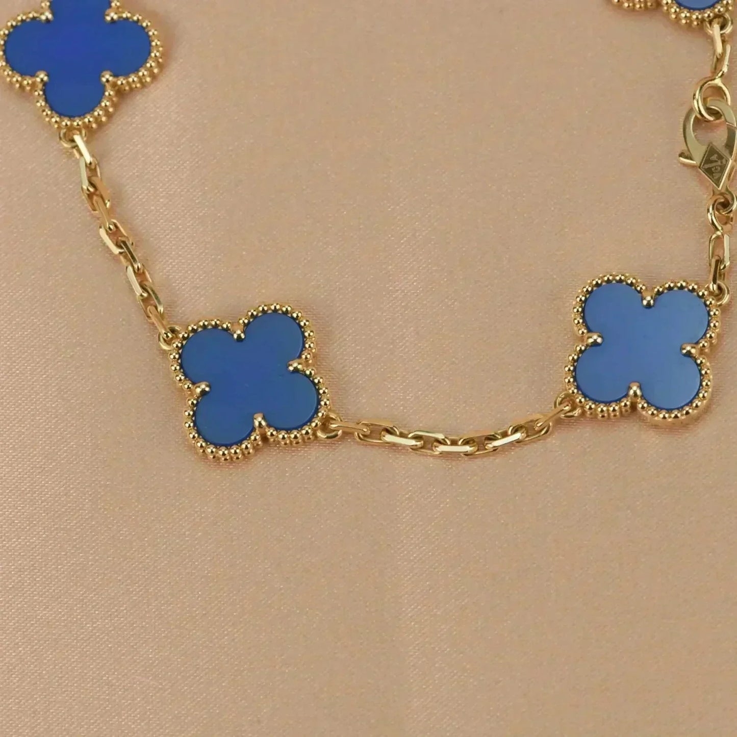 [Aurora]CLOVER 5 MOTIFS BLUE AGATE BRACELET
