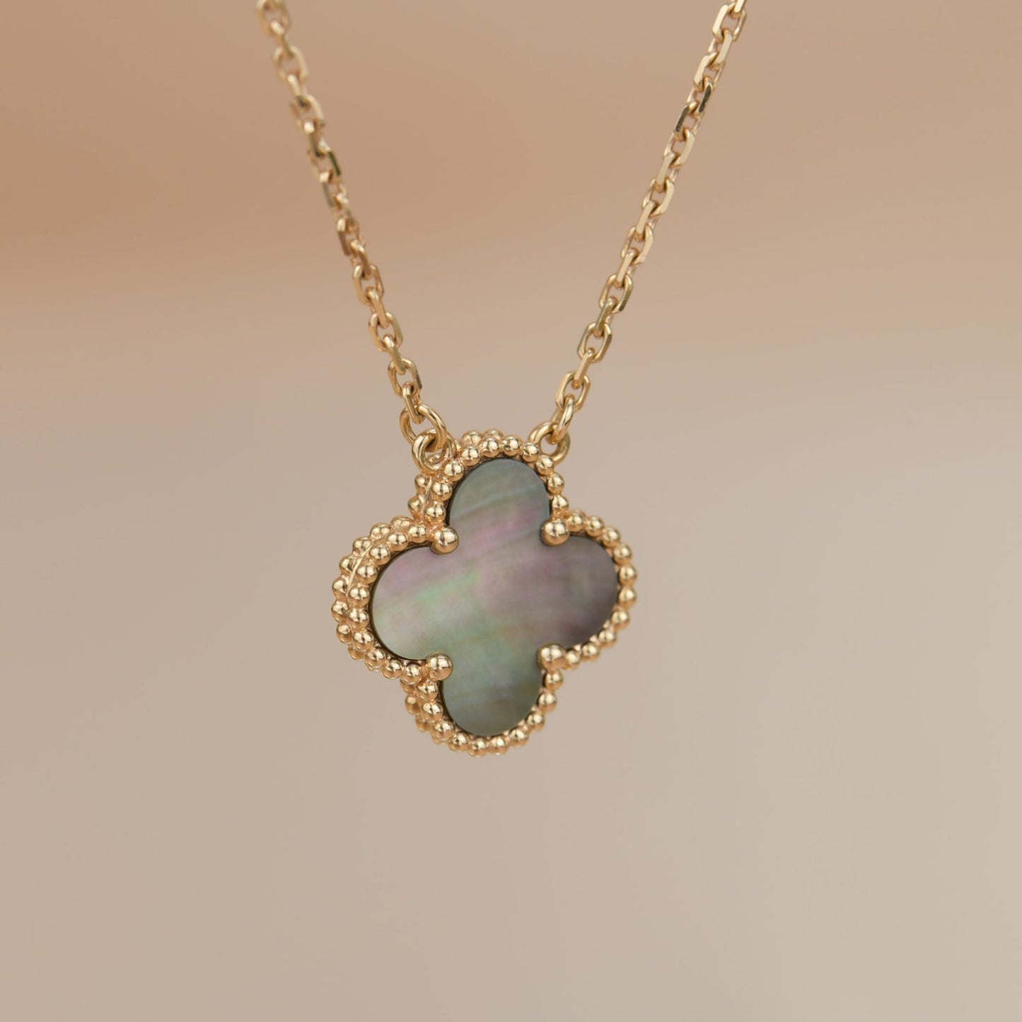 [Aurora]CLOVER 15MM  GRAY MOTHER OF PEARL NECKLACE