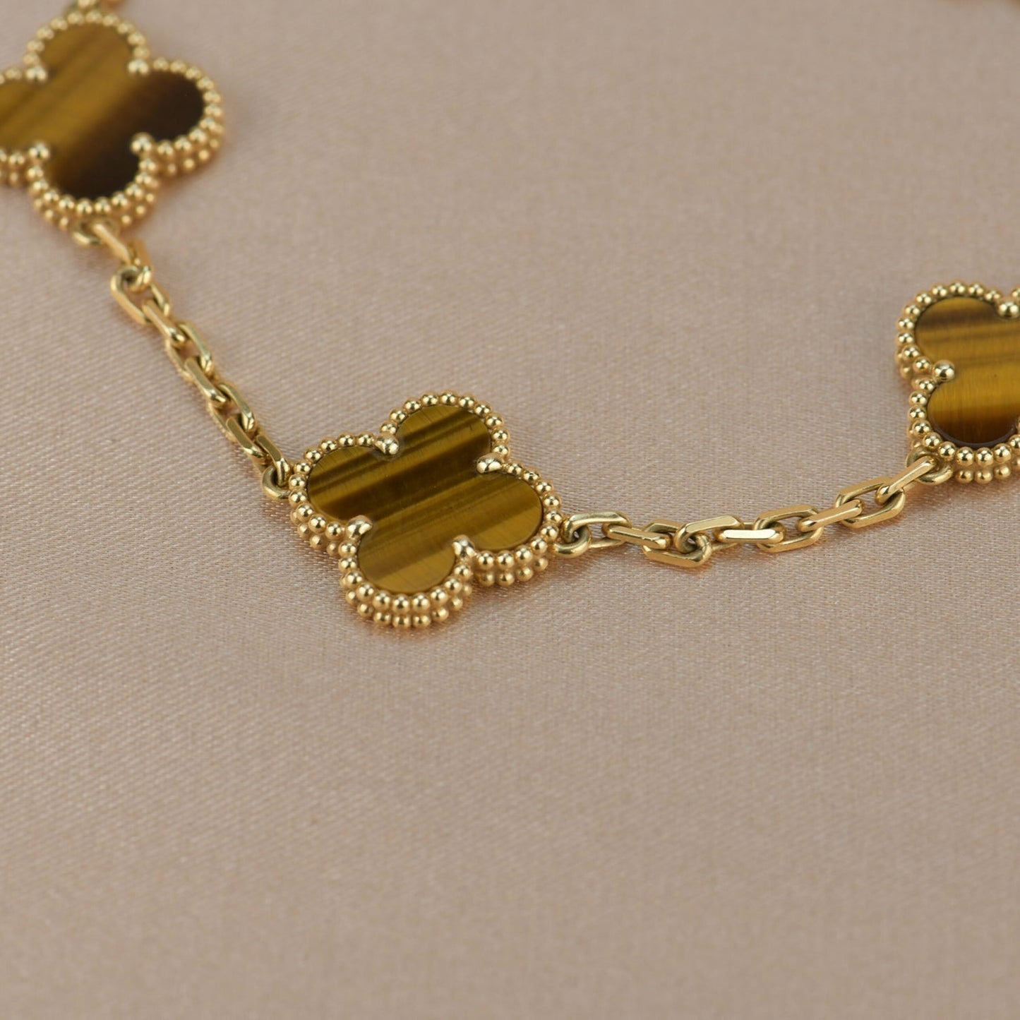 [Aurora]CLOVER  5 MOTIFS TIGER EYE BRACELET