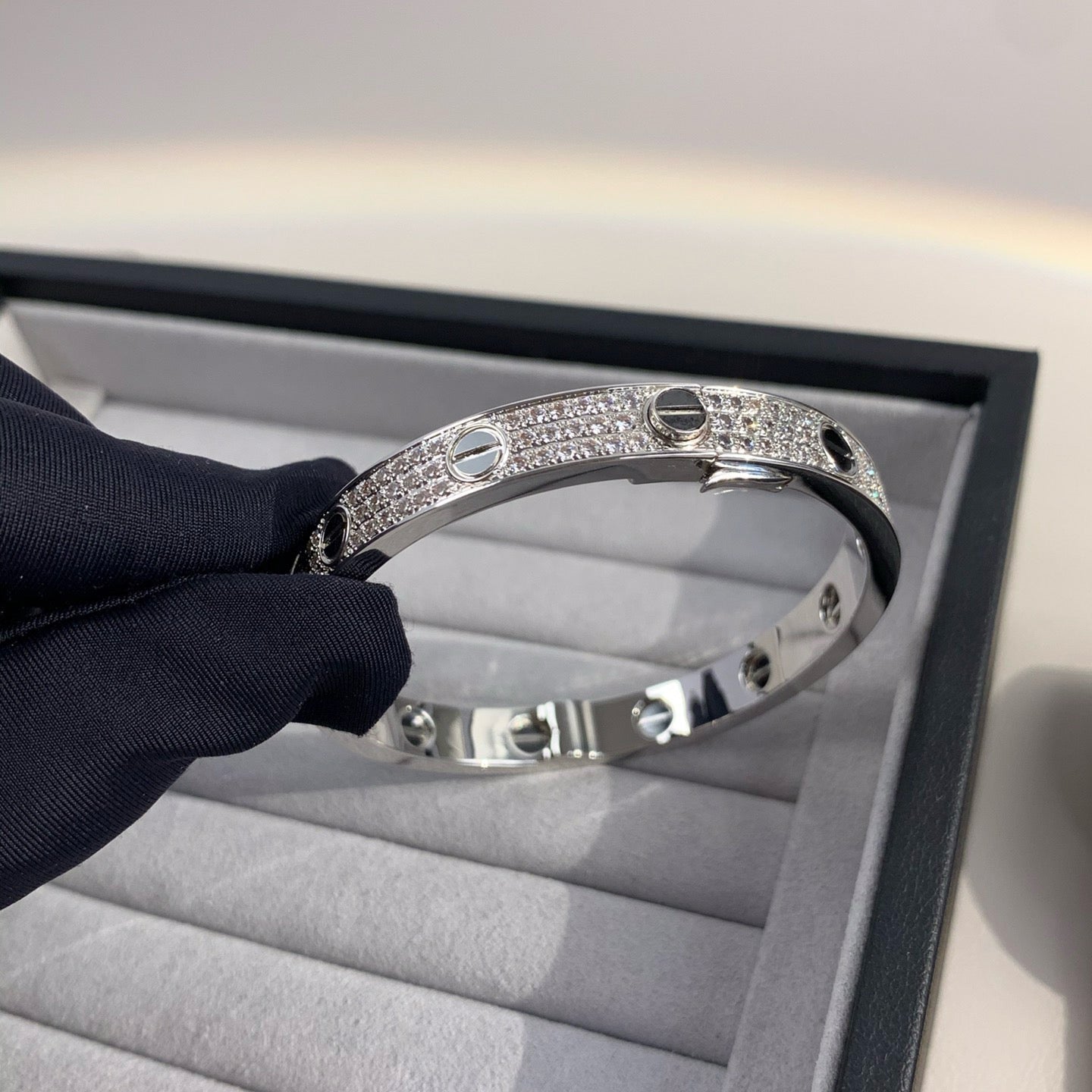 [AURORA]LOVE BRACELET 6.1MM DIAMOND-PAVED CERAMIC
