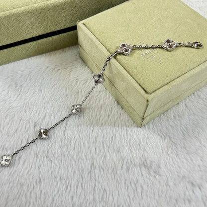 [AURORA]CLOVER 6 MOTIF DIAMOND BRACELET