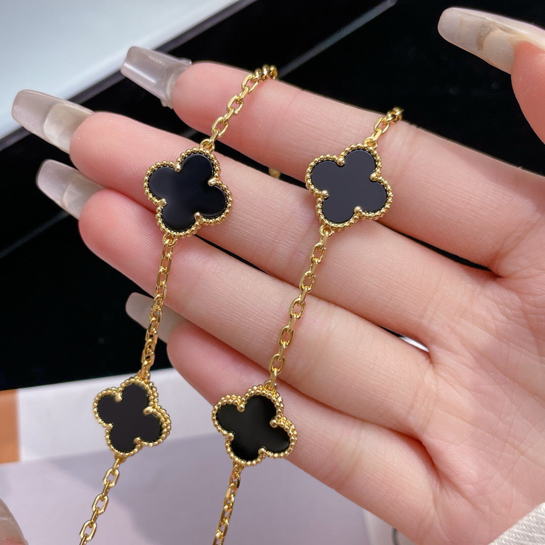 [Aurora]CLOVER 10 MOTIFS ONYX NECKLACE