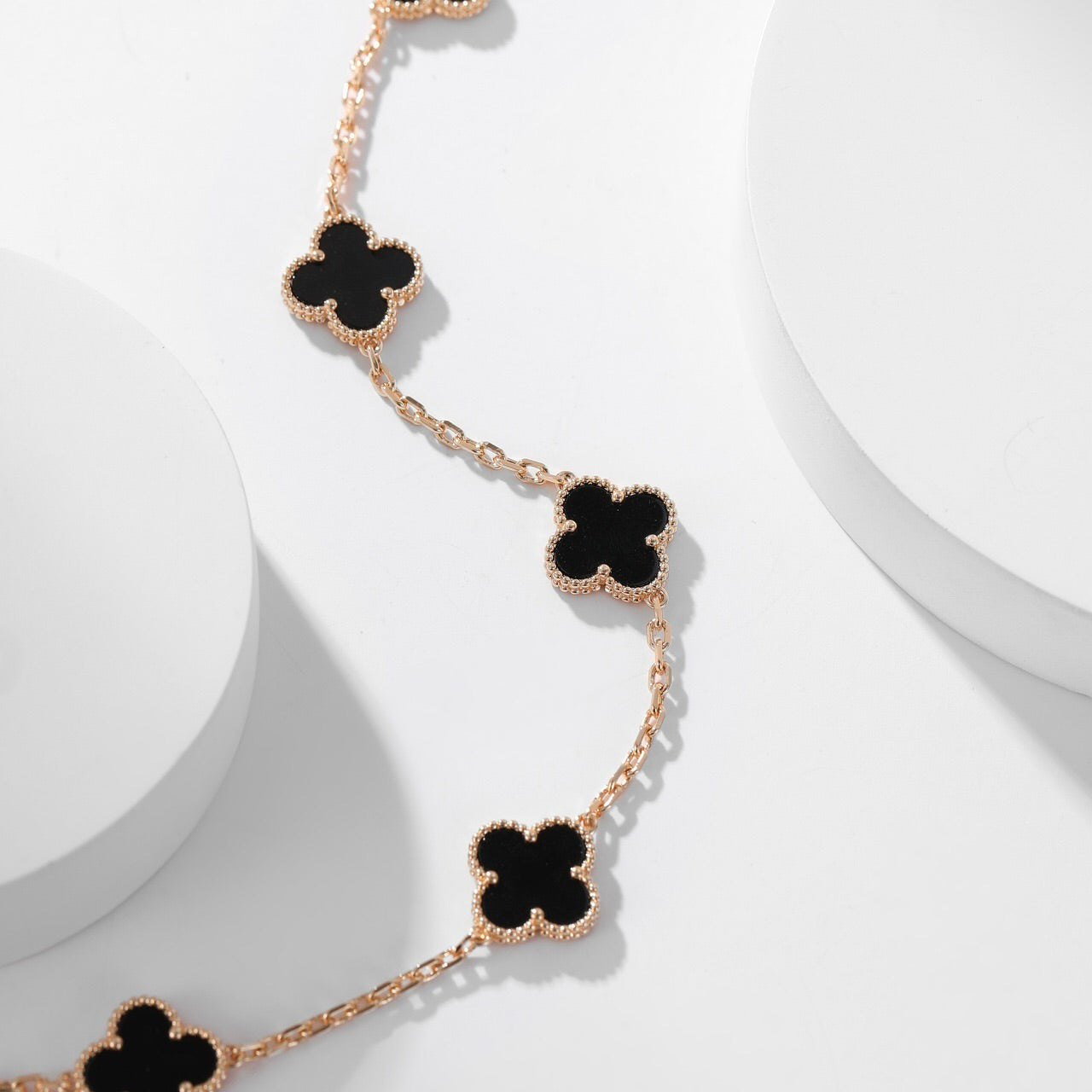 [Aurora]CLOVER 10 MOTIFS ONYX NECKLACE