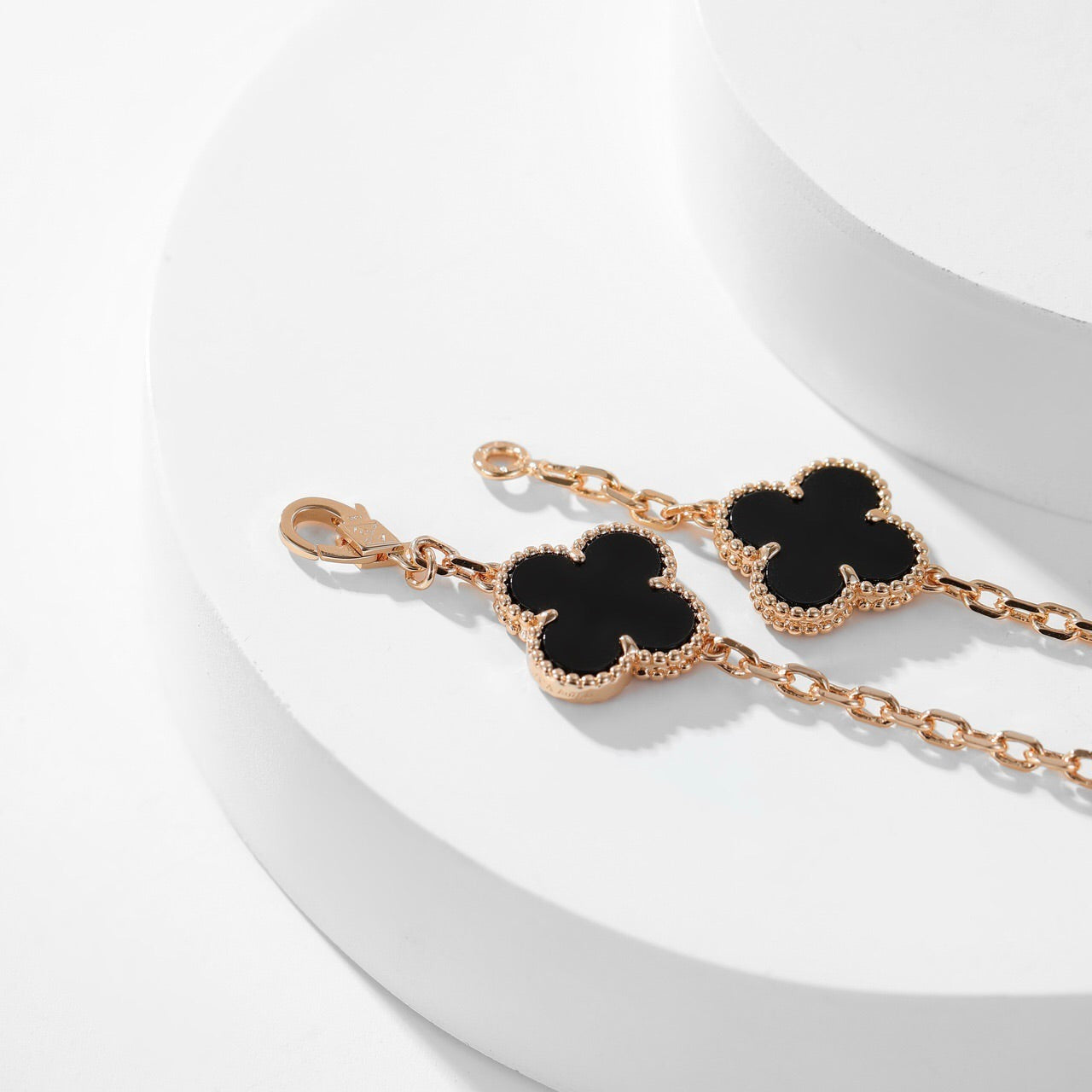 [Aurora]CLOVER 10 MOTIFS ONYX NECKLACE