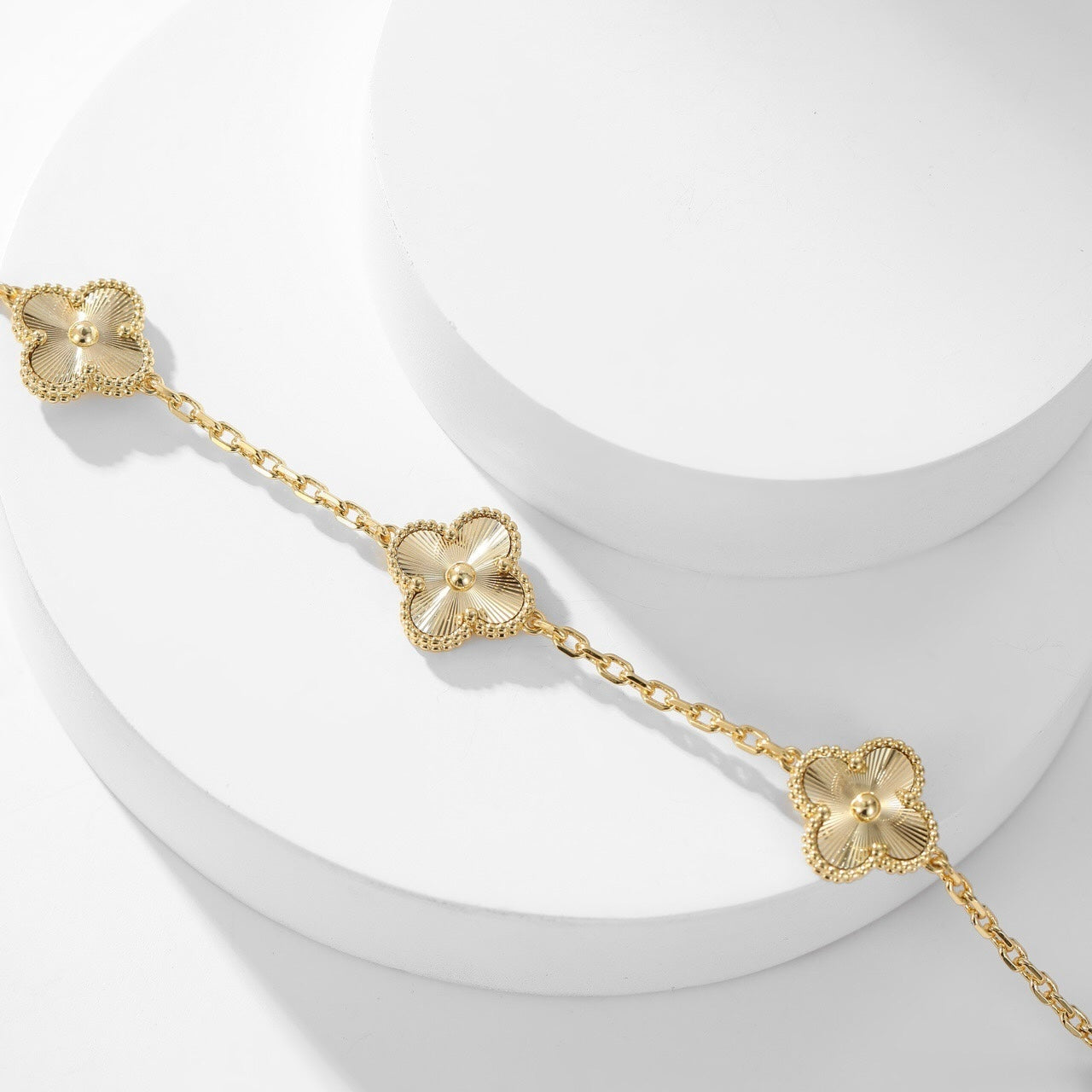 [Aurora]CLOVER 10 MOTIFS LASER NECKLACE