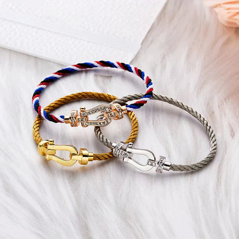 [AURORA]FORCE GROSSES HUFEISENARMBAND OHNE DIAMANT GOLD