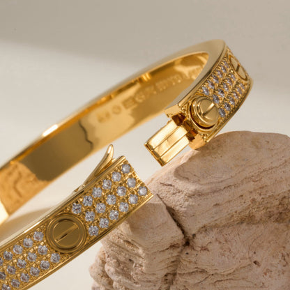 [AURORA]LOVE BRACELET 6.1MM DIAMOND-PAVED