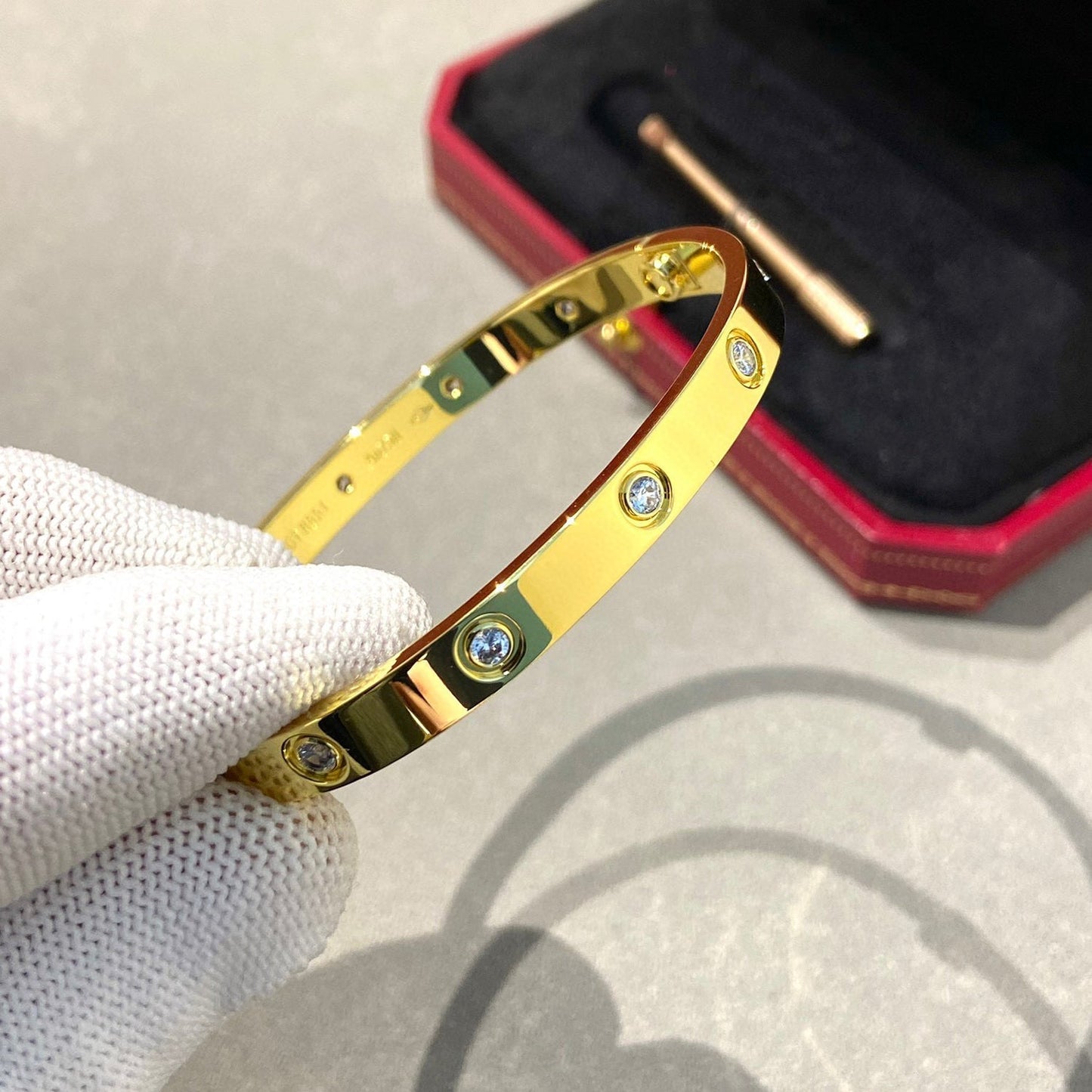 [AURORA]LOVE BRACELET 6.1MM 10 DIAMONDS