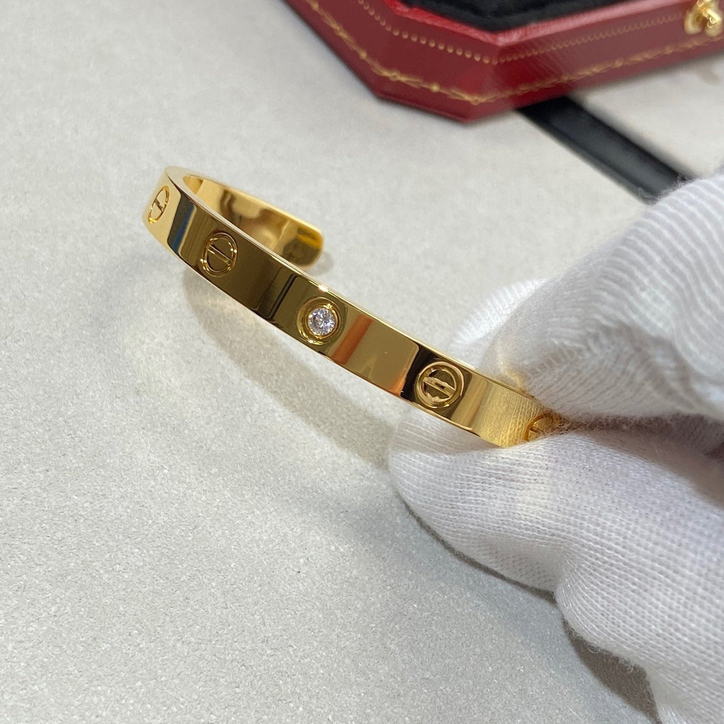 [AURORA]LOVE BRACELET 6.1MM 1 DIAMOND OPEN CUFF