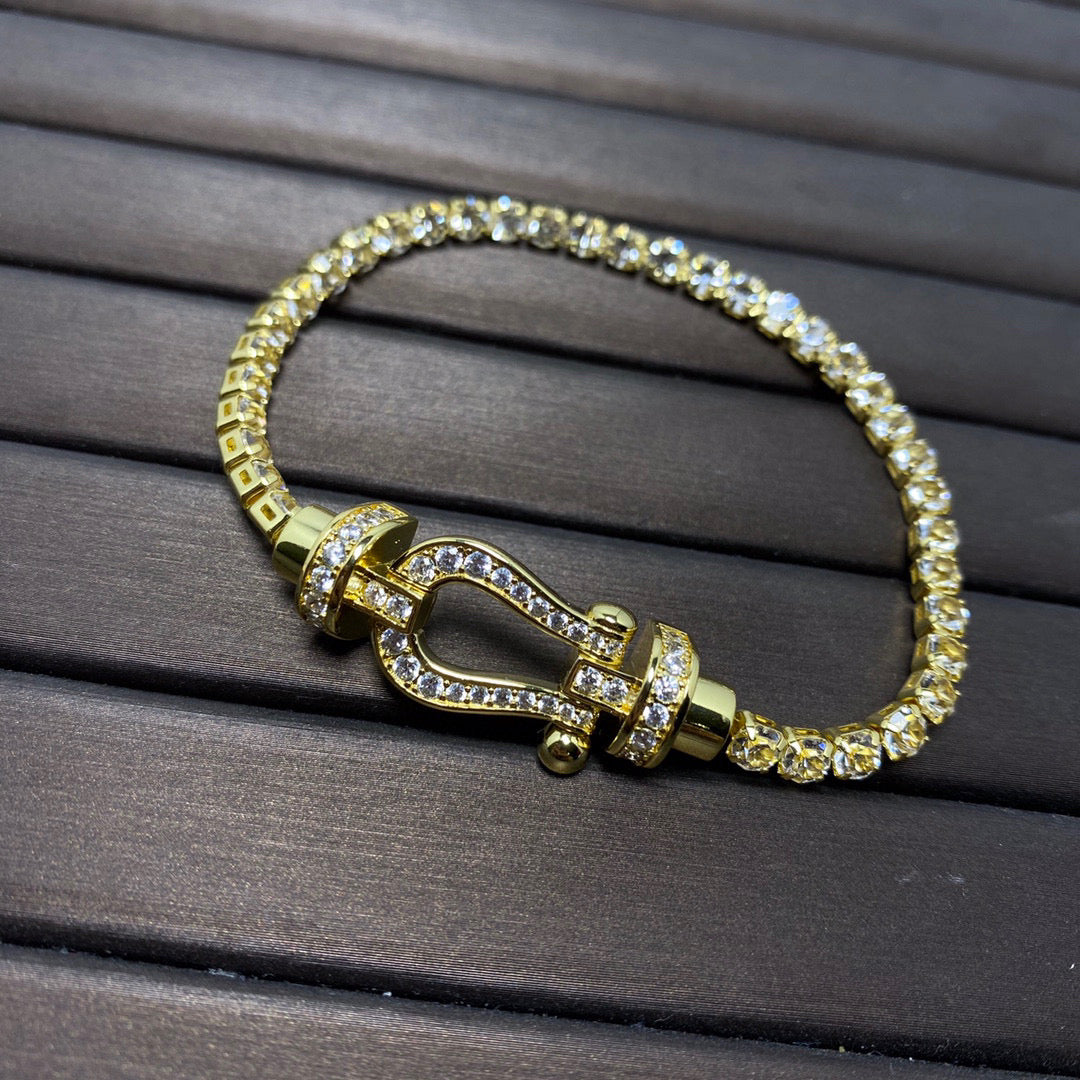 [AURORA]FORCE GROSSES HUFEISEN-TENNISARMBAND MIT VOLLEN DIAMANTEN 