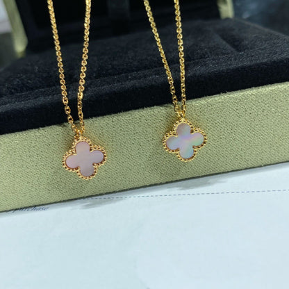 [Aurora]CLOVER 15MM PINK MOTHER-OF-PEARL SINGLE FLOWER NECKLACE
