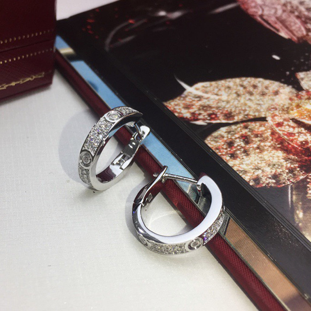 [AURORA]LOVE 5.5MM DIAMOND PAVED EARRINGS