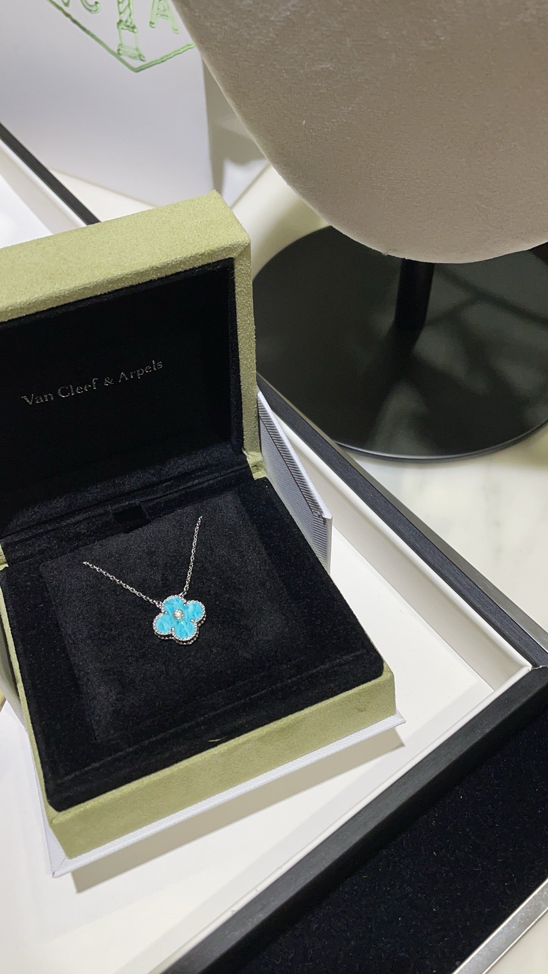 [Aurora]CLOVER 15MM DIAMOND SVRES PORCELAIN  NECKLACE SILVER