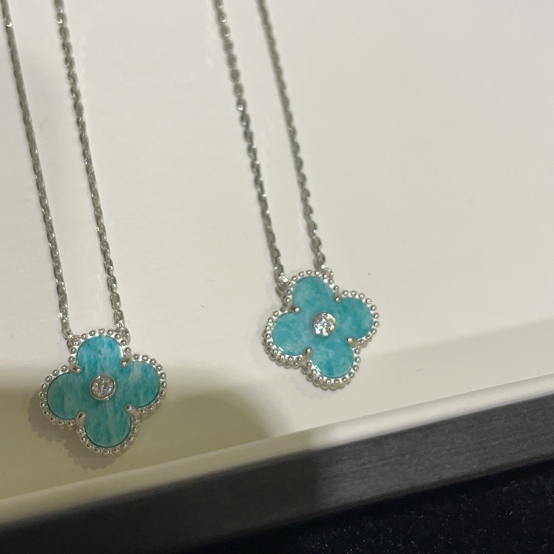 [Aurora]CLOVER 15MM DIAMOND SVRES PORCELAIN  NECKLACE SILVER