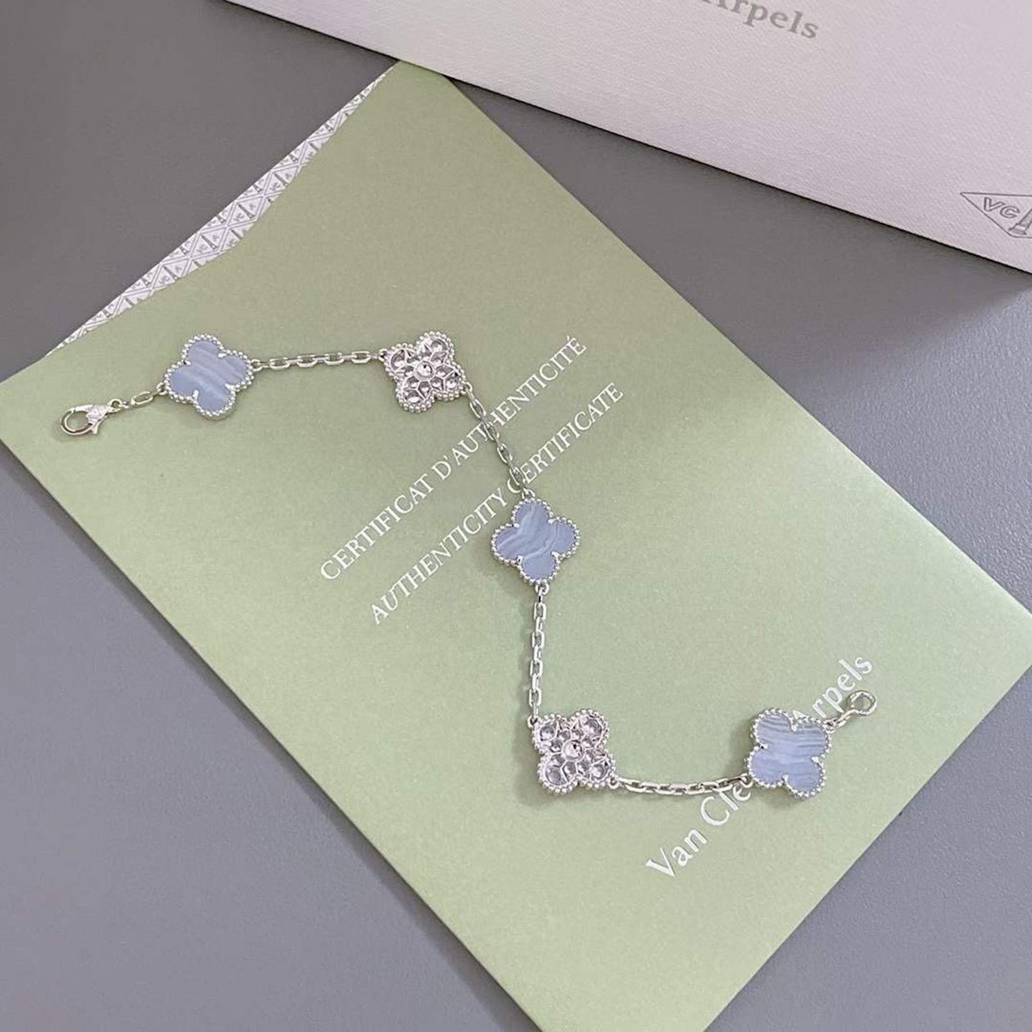 [Aurora]CLOVER  5 MOTIF DIAMOND PURPLE CHALCEDONY BRACELET SILVER