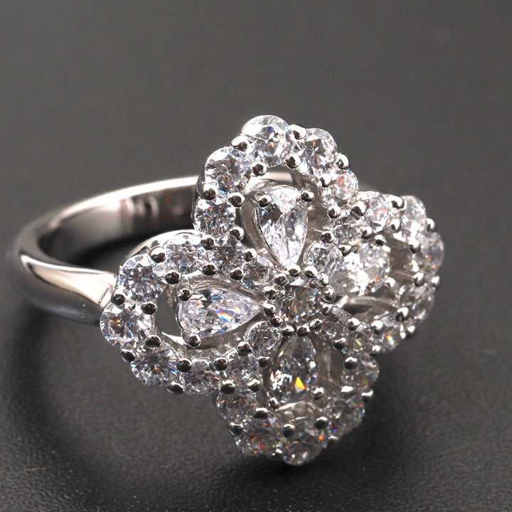 [AURORA]LOOP RING VOLLMOTIV DIAMANT 16MM SILBER