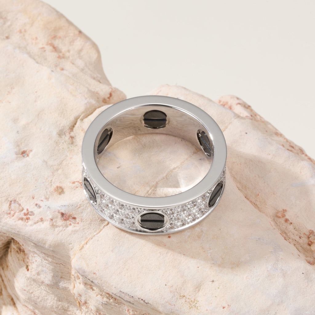 [AURORA]LOVE RING 5.5MM DIAMONDS PAVED CERAMIC