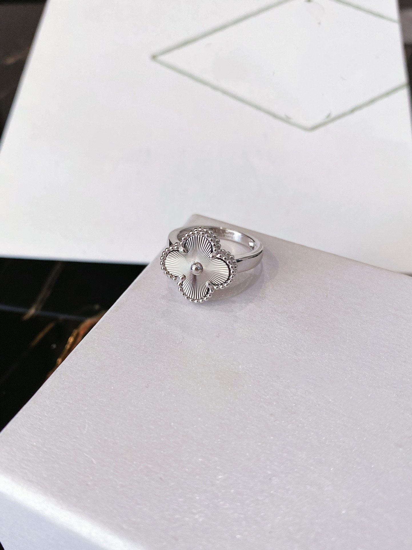 [Aurora]CLOVER SILVER RING